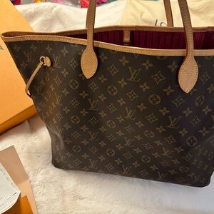 listing-status-banner